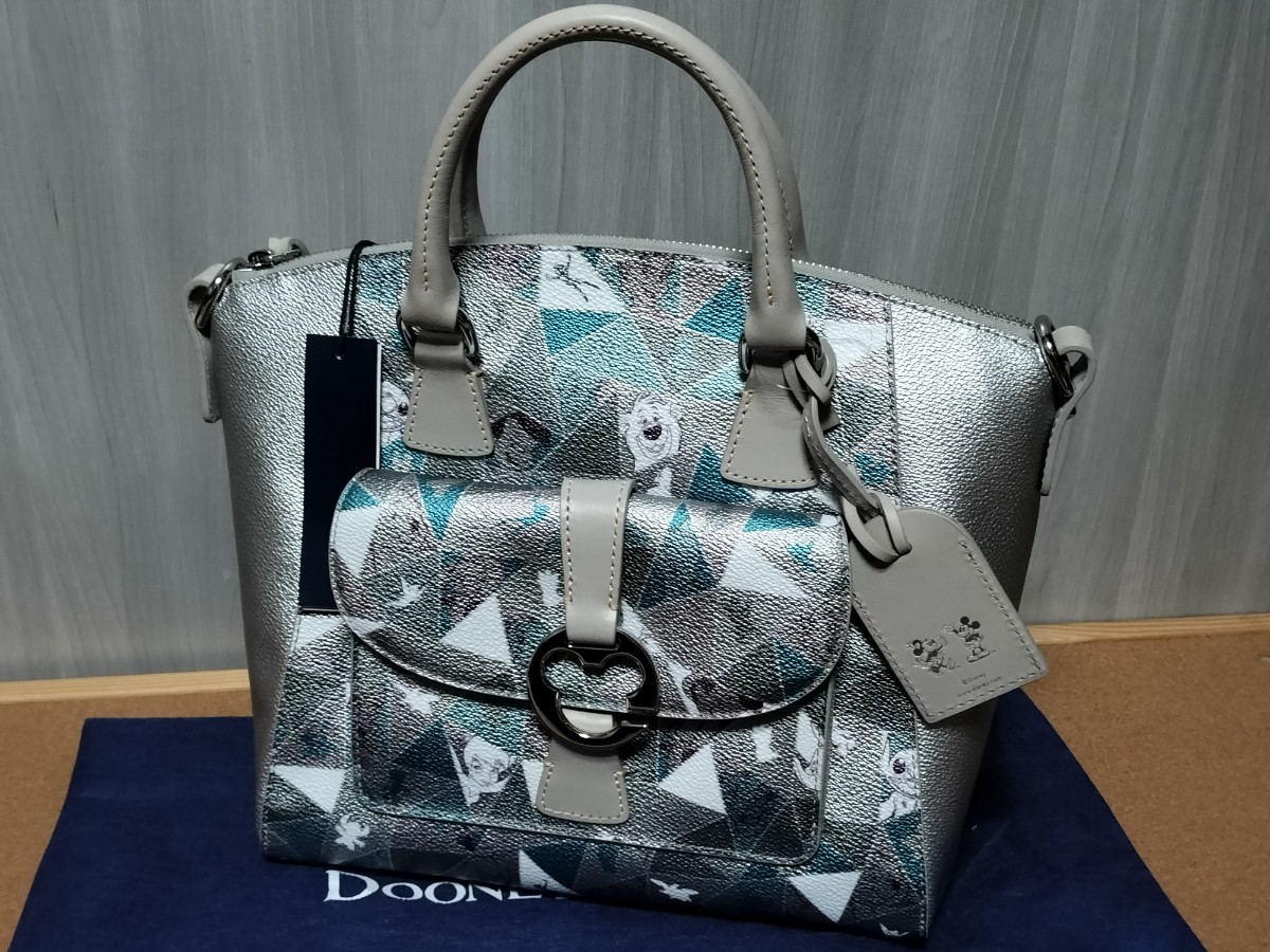 ディズニー DOONEY＆BOURKE ドゥーニー＆バーク トートバッグ ディズニーストア TDR店 ミッキー ミニー 100周年 ピノキオ スティッチ_画像1