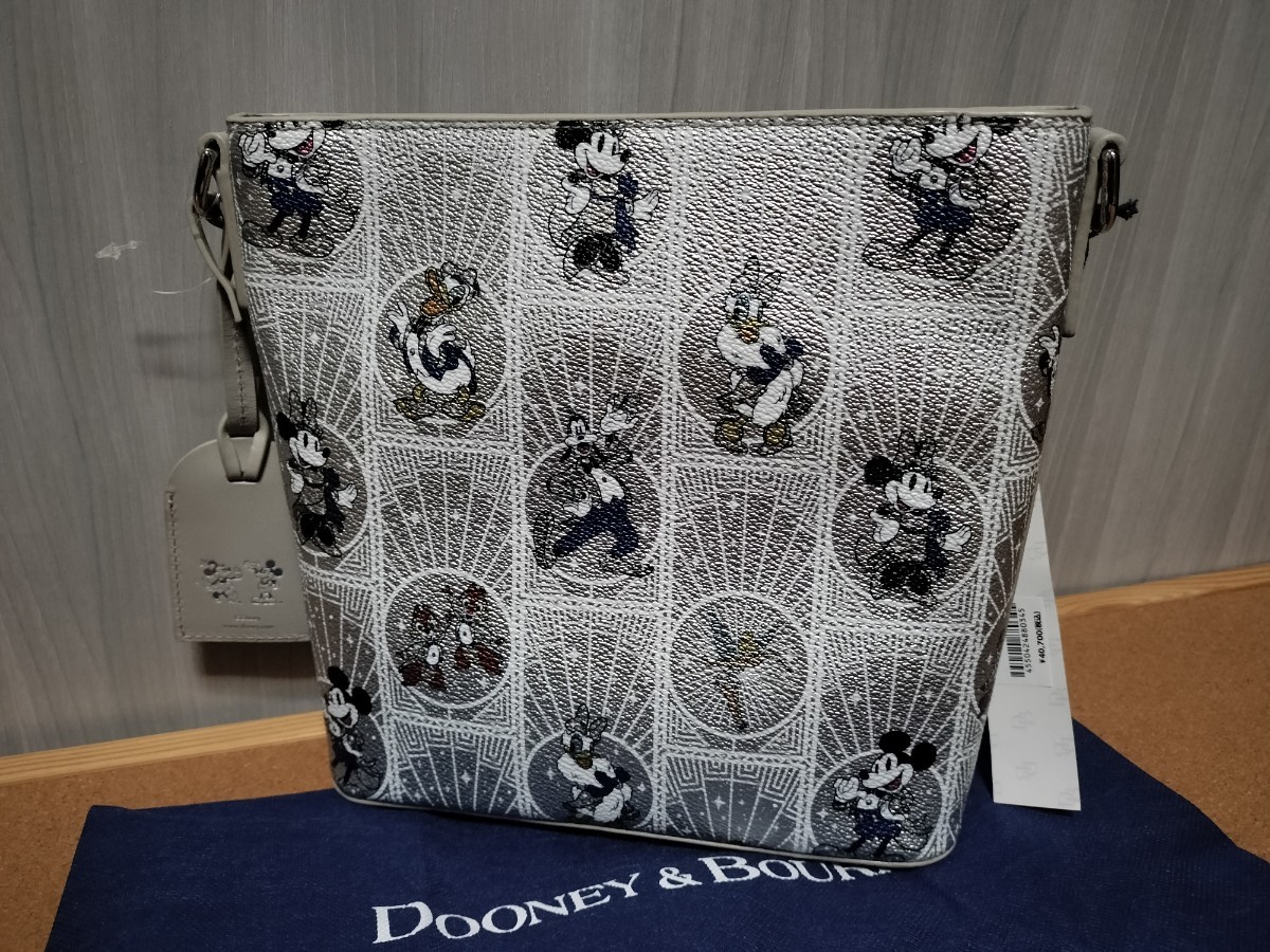 ディズニー DOONEY＆BOURKE ドゥーニー＆バーク ショルダーバッグ ディズニーストア TDR店 ミッキー ミニー 100周年 ドナルド グーフィー_画像2