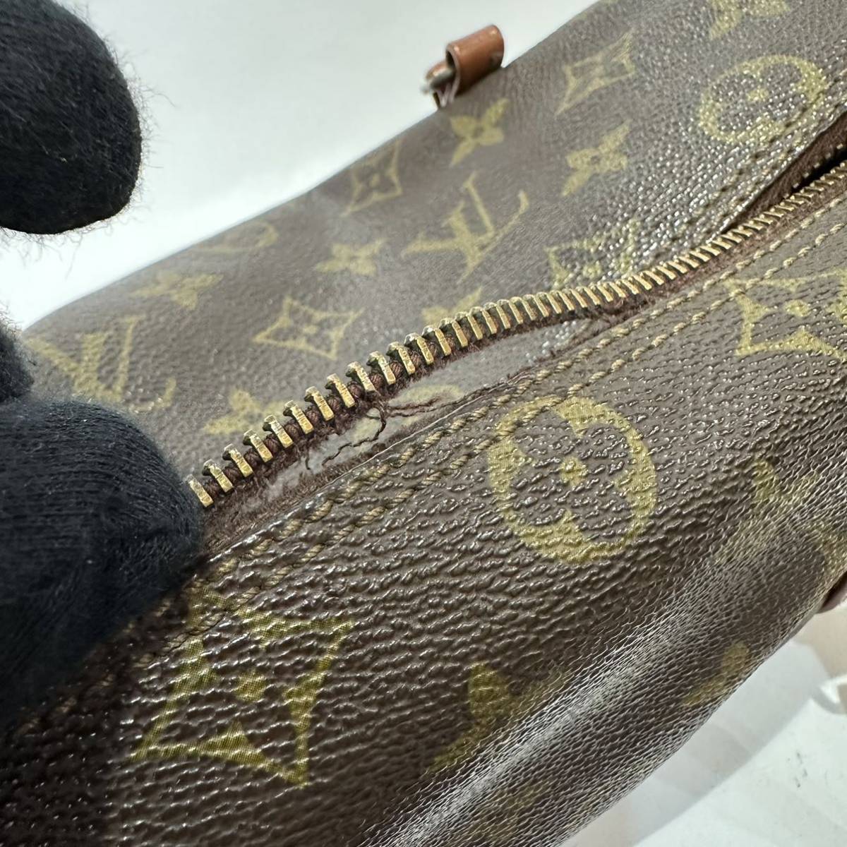 LOUIS VUITTON ルイヴィトン M51366 【824】旧 パピヨン26 ECLAIRファスナー モノグラム ハンドバッグ フランス製 82年 OLD Vintage.の画像4