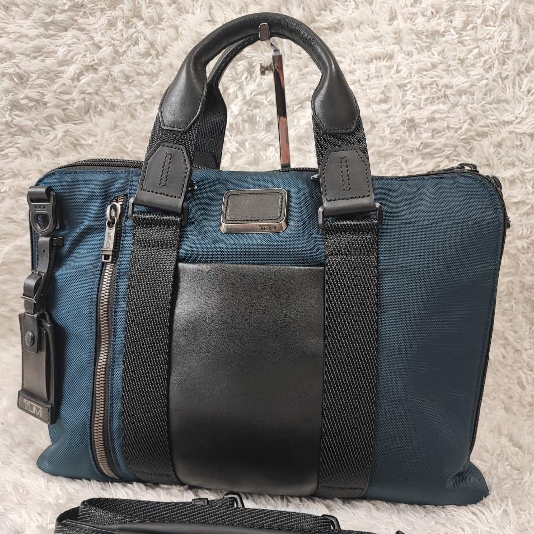 １円【美品】2WAY A4可 TUMI トゥミ ALPHA BRAVO アルファ ブラボー アヴィアーノ ブリーフケース トートバッグ ビジネスバッグ 斜め掛け_画像3