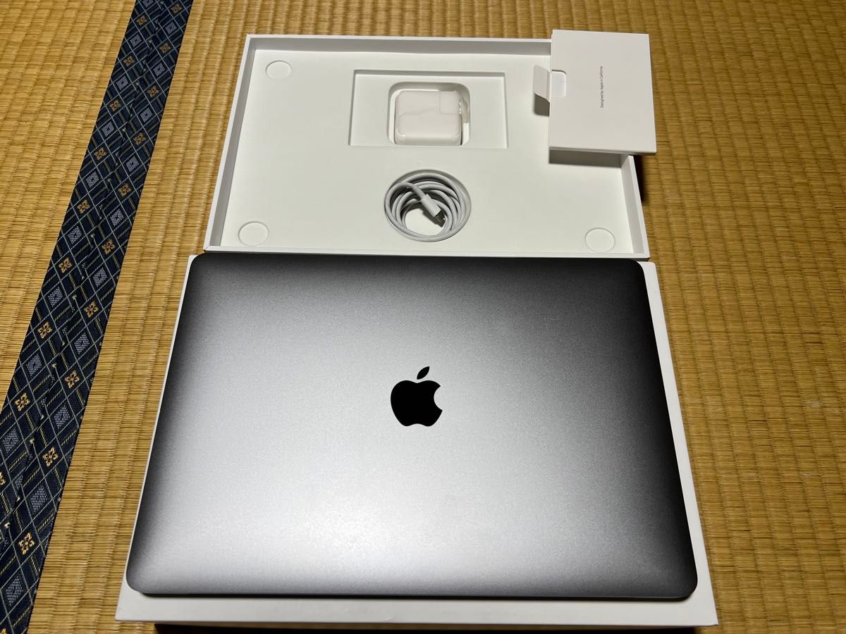 MacBook Air 13インチ M1 16GB/2TB バッテリー新品交換済み MacBook Air 13インチ M1 16GB/2TB バッテリー新品交換済み