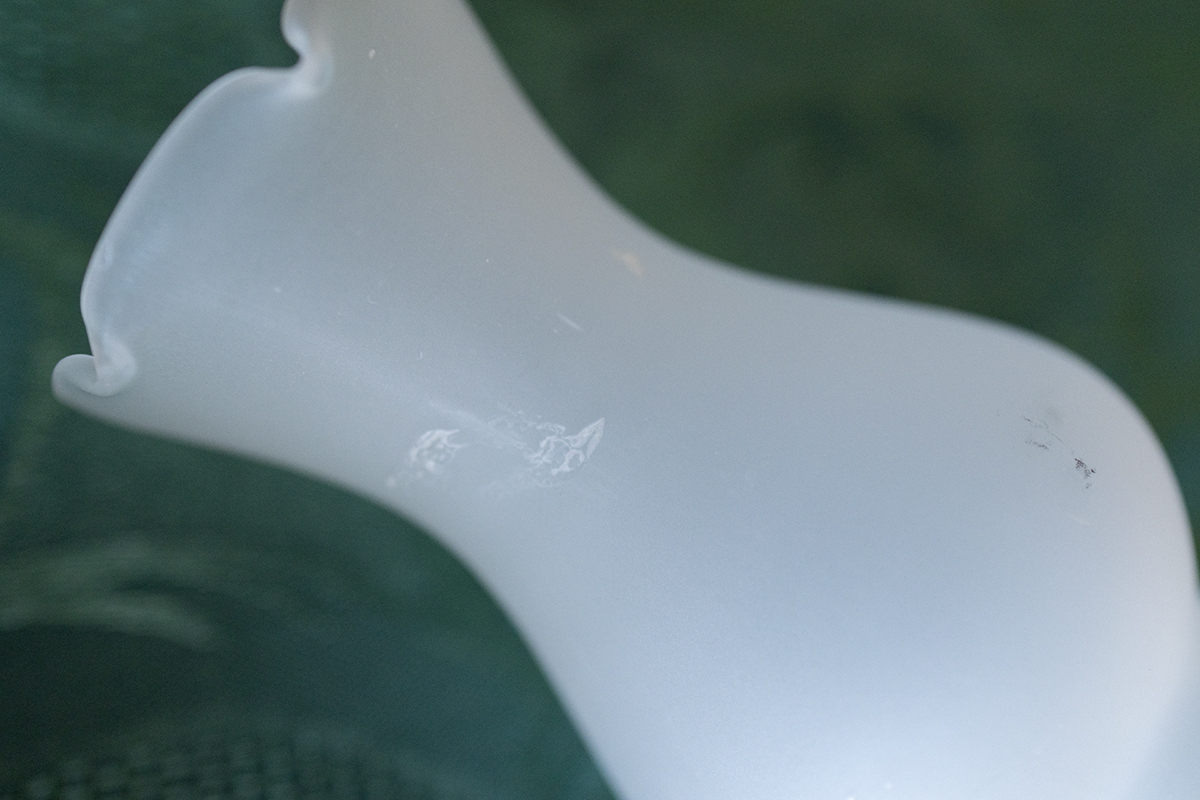 オイルランプ バラ すりガラス ポーセリン フロストガラス 訳あり 花瓶 ベース 壺 輸入什器 アンティーク ビンテージ_画像9