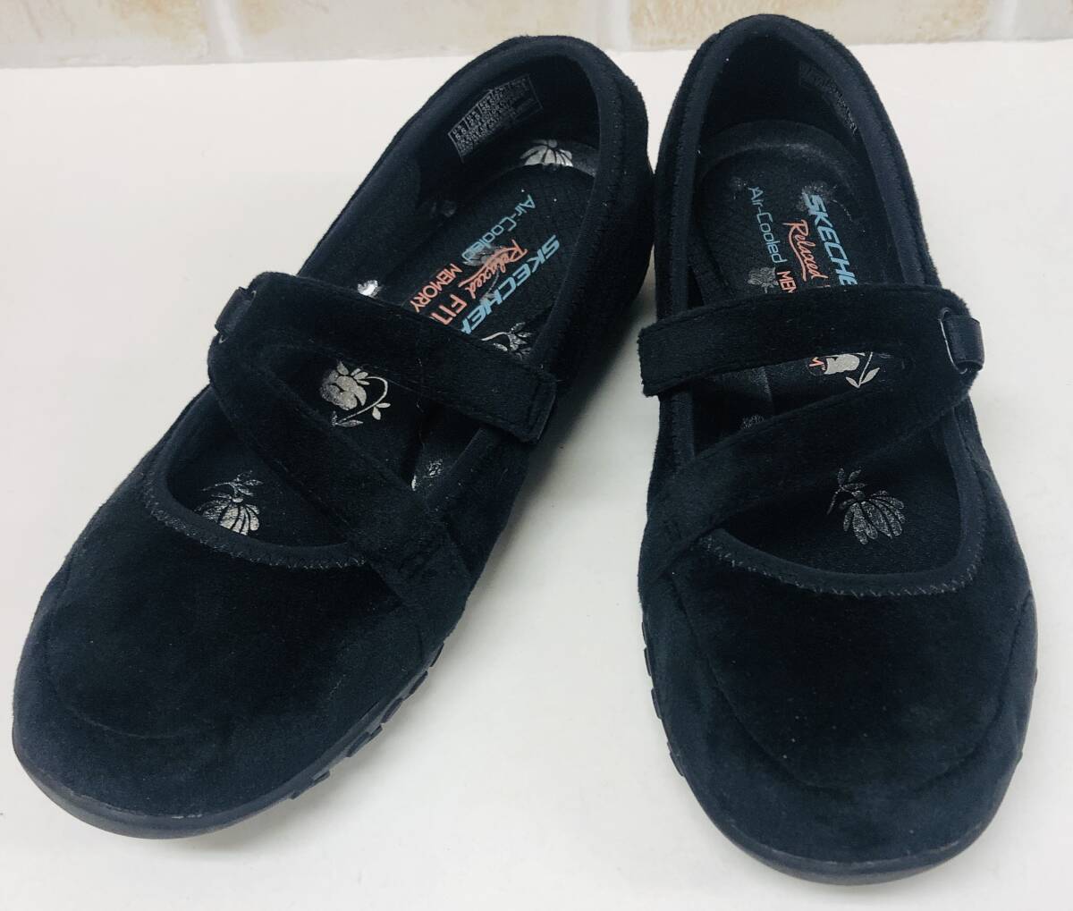 ☆【靴】SKECHERS スケッチャーズ リラックス フィット エアクールド メモリーフォーム スニーカー ブラック 中古品 22.5cm☆T03-045S_画像1