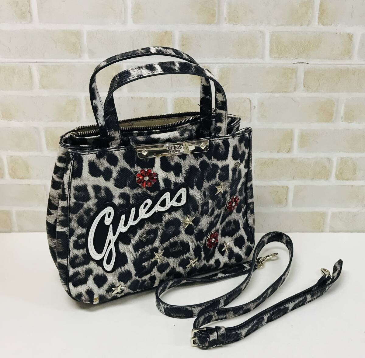 ☆【かばん】GUESS ゲス ショルダーバッグ トート レディース 中古品☆T03-201S_画像1