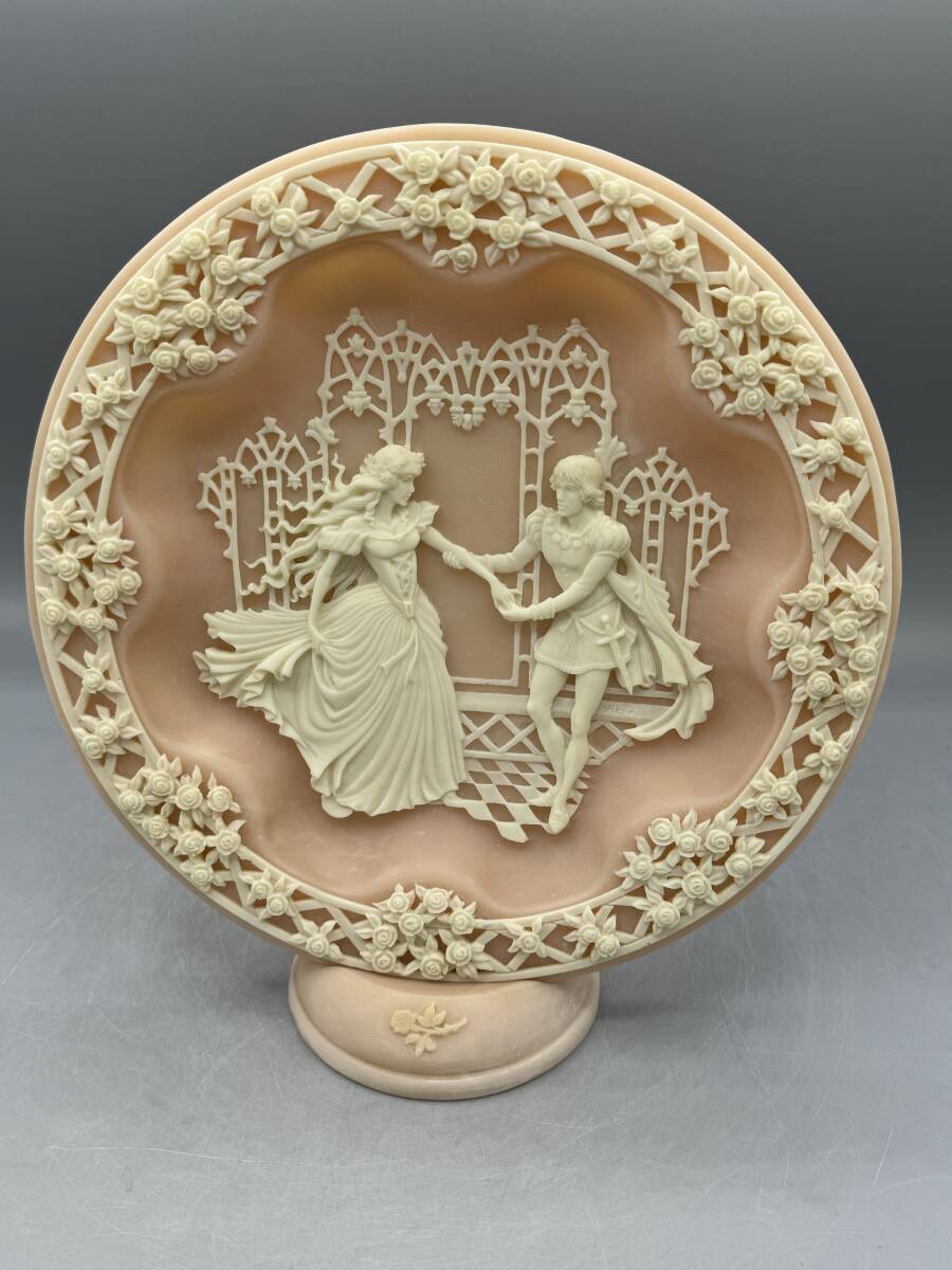 限定品 米国 インコレイ ストーン 皿立て 3D シェイクスピア ラバーズ シリーズ 第2 ハムレット カメオ 飾り皿 プレート