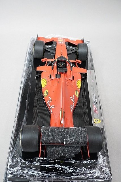 Amalgam Collection アマルガム コレクション 1/18 Ferrari フェラーリ SF1000 S.ベッテル #5 M6144-VET-058の画像3