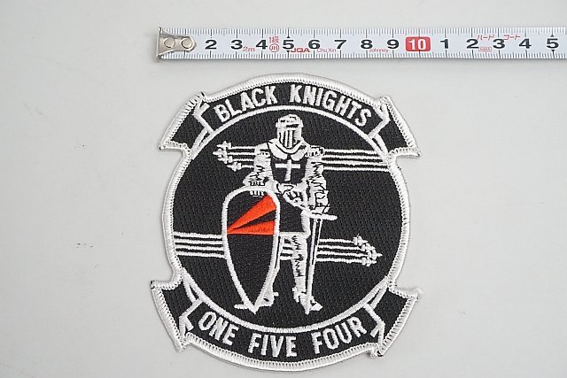 ★ アメリカ海軍 VFA-154 BLACK KNIGHTS ブラックナイツ ワッペン / パッチ ベルクロなしの画像4