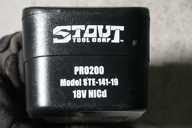 ◎ 谷口工業 18V 充電式ポータブルバンドソー バッテリー付き STE-141-19 ※動作未チェック STX-250_画像8