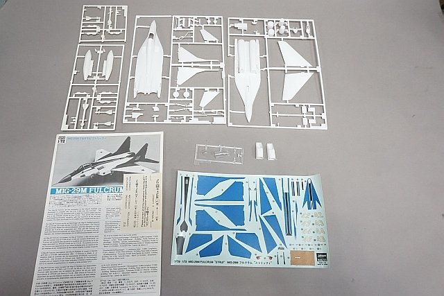 ★ ハセガワ 他 1/72 ホーカーシドレー ハリアーT4/ブルーインパルス・T-2/MIG-29フルクラム ストリッフィ プラモデル 3点セット_画像4