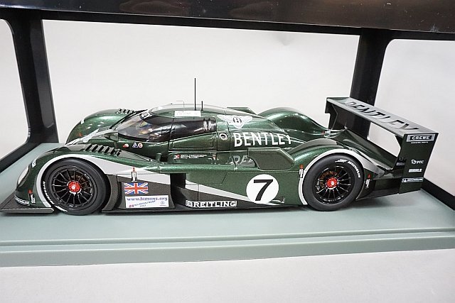 AUTOart オートアート 1/18 BENTLEY ベントレー スピード8 ルマン LM 24h 優勝 2003 #7 80353の画像1