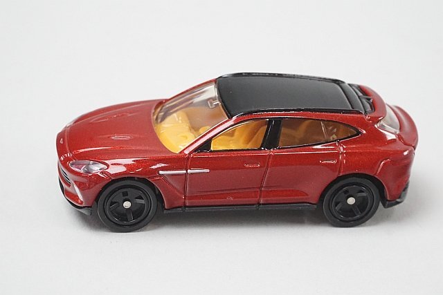 TOMICA トミカ ハマー H2 / プジョー RCZ / アウディ R8 クーペ / アストンマーティン DBX など11点セット_画像9