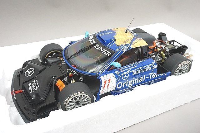 AUTOart オートアート 1/12 Mercedes Benz メルセデスベンツ CLK GTR FIA GT 1998 #11 シグネチャーシリーズ 12011の画像1