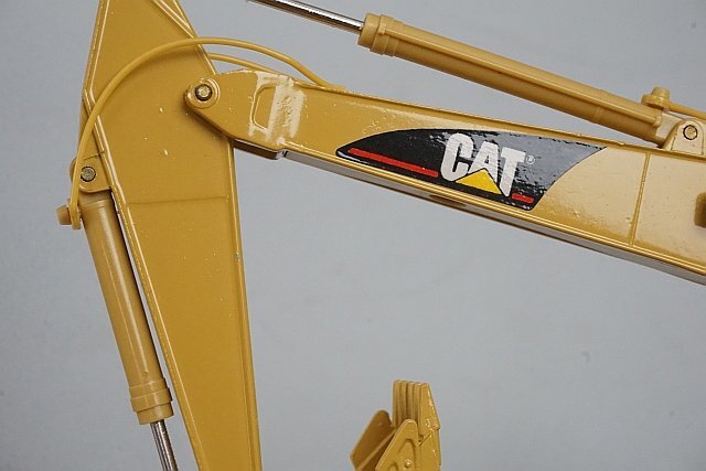 1/40 REGA CAT hydraulic excavator 320C building machine / heavy equipment 