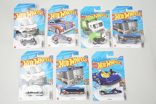 Hot Wheels ホットウィール MIGHTY K / DEORA III / TOTAL DISPOSAL / COCKNEY CAB II など7点セットの画像1