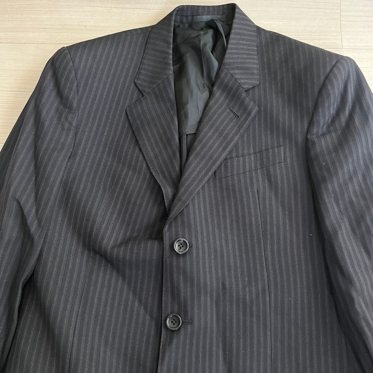 ARMANI Armani Италия производства шерсть 100% полоса рисунок 3. кнопка двойной отдушина tailored jacket мужской блейзер 