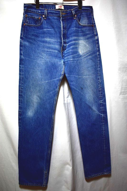 ＠雰囲気漂う 色落ち綺麗 リーバイス Levi's 501d718 36x38 アメリカ ボタンフライ 大きいサイズ アメリカ古着_画像1