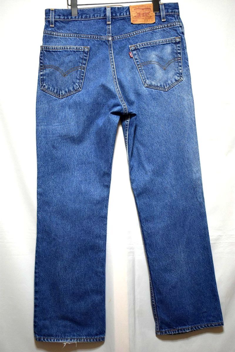 ＠美品 色落ち綺麗 アメリカ製 Levi's リーバイス 517 ブーツカットd658 36x31 ひげ アメリカ古着 ウエスタン ひげ 90年代_画像2