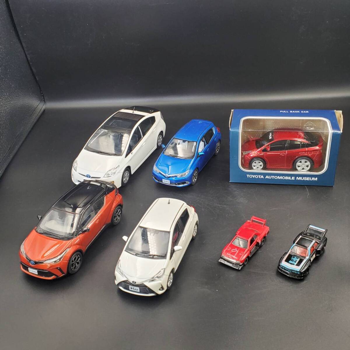 #14487 ミニカー プルバックカー 7点 まとめ TOYOTA プリウス PRIUS C-HR Vitz tomica / TOMY スカイライン BMW ホビー 玩具 自動車_商品説明にも画像が掲載されています。