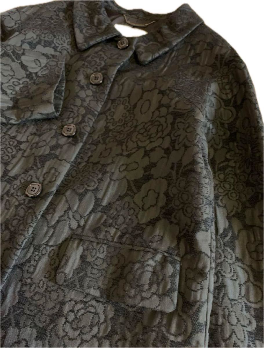 未使用美品 milaschonミラショーン 42ブラック刺繍ジャケット 黒 未使用美品 milaschonミラショーン 42ブラック刺繍ジャケット 黒