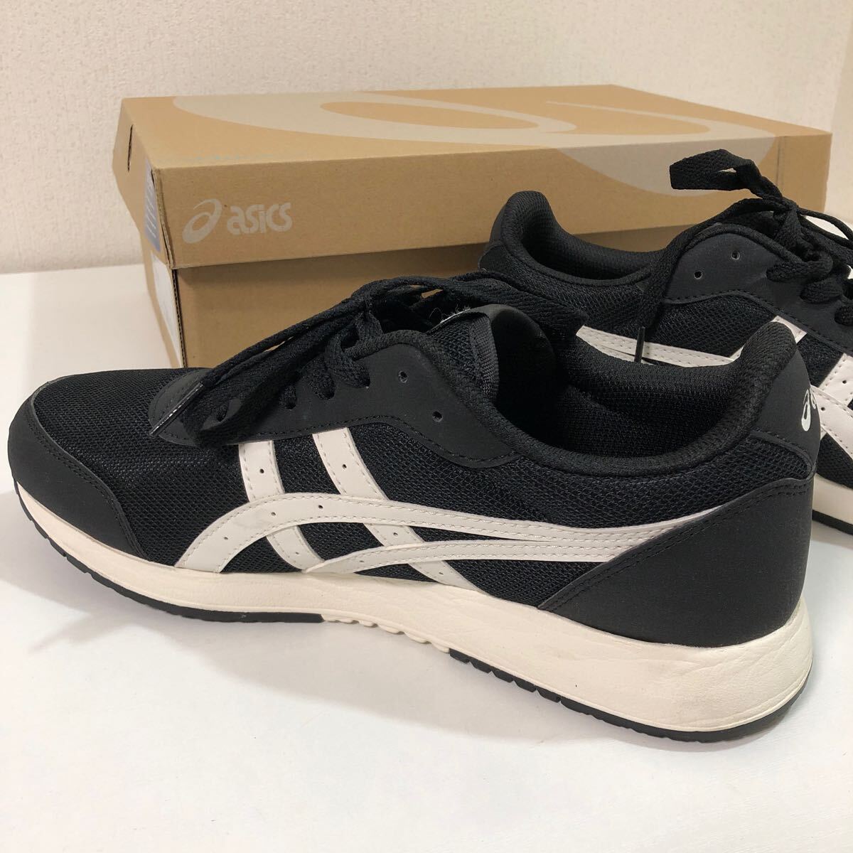 asics アシックス スニーカー 黒 白 26.0cm メンズ 1203A 1度のみ使用_画像3