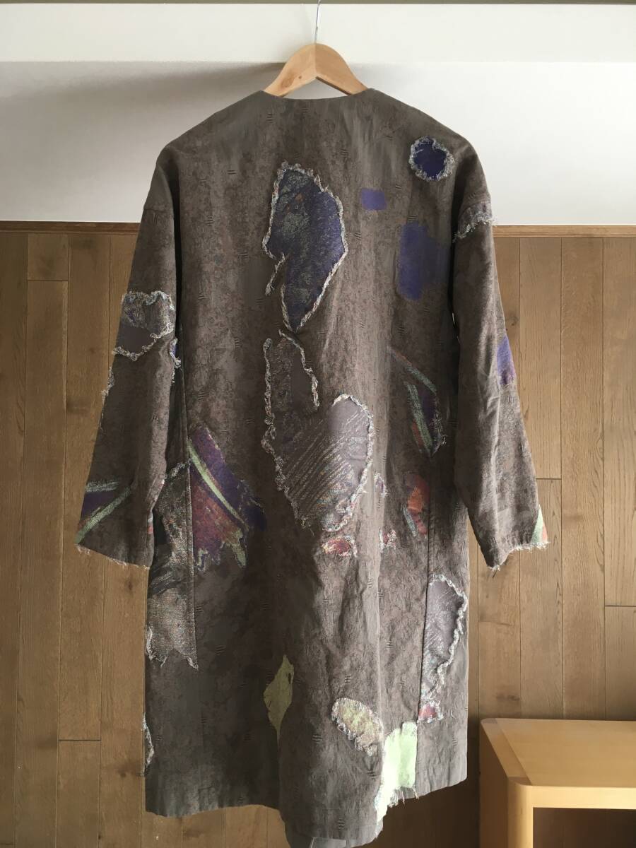 即決 美品 イッセイミヤケ ハートISSEY MIYAKE HaaT 刺繍 コート２TMの画像4