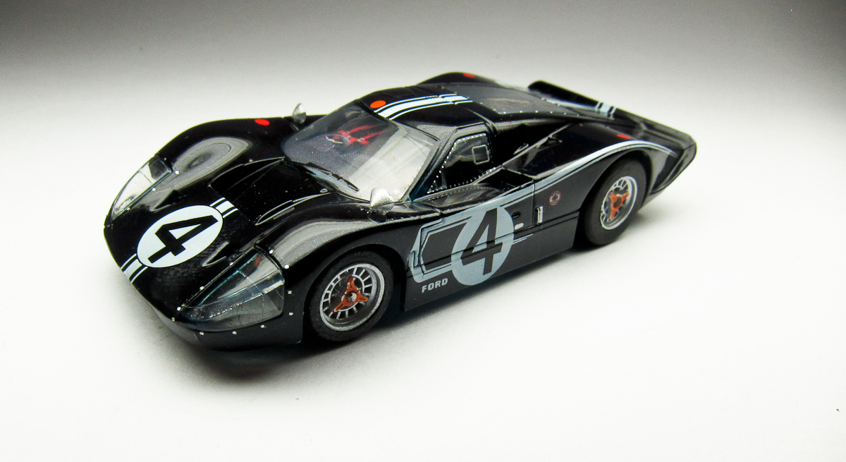 HOスロットカー 新品！AFX メガG＋ 1967 フォード GT40 Mk IV No.4 ル・マン クリアコレクター ショートホイールベース TYCO コースでも！の画像1