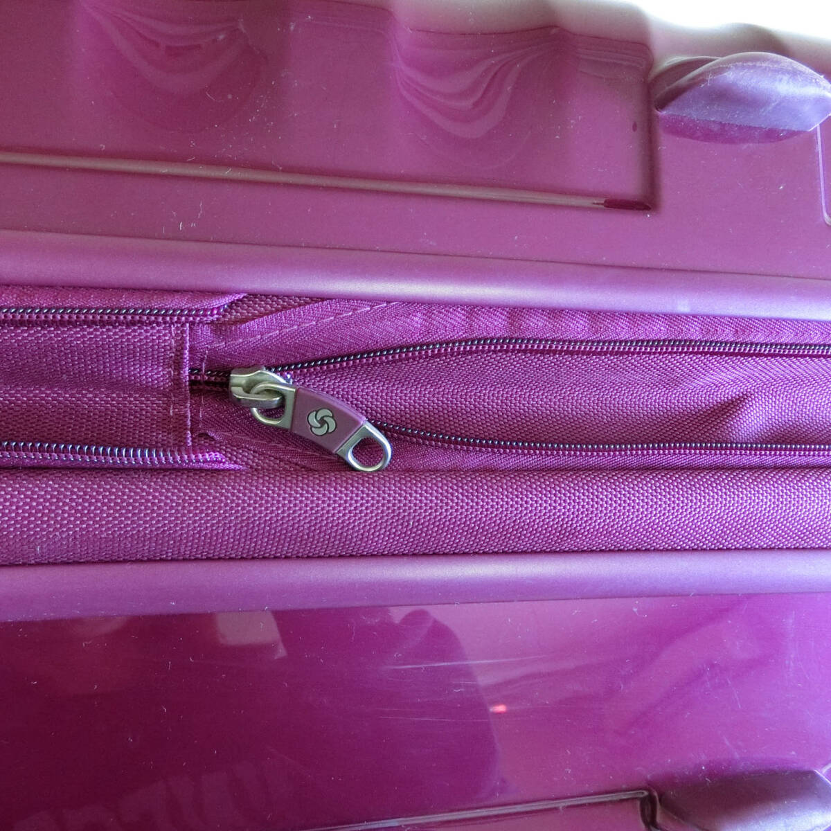 *Samsonite Samsonite Oval Zipper( oval zipper ) spinner 66 purple purple key lack of enhancing function R0609 1002