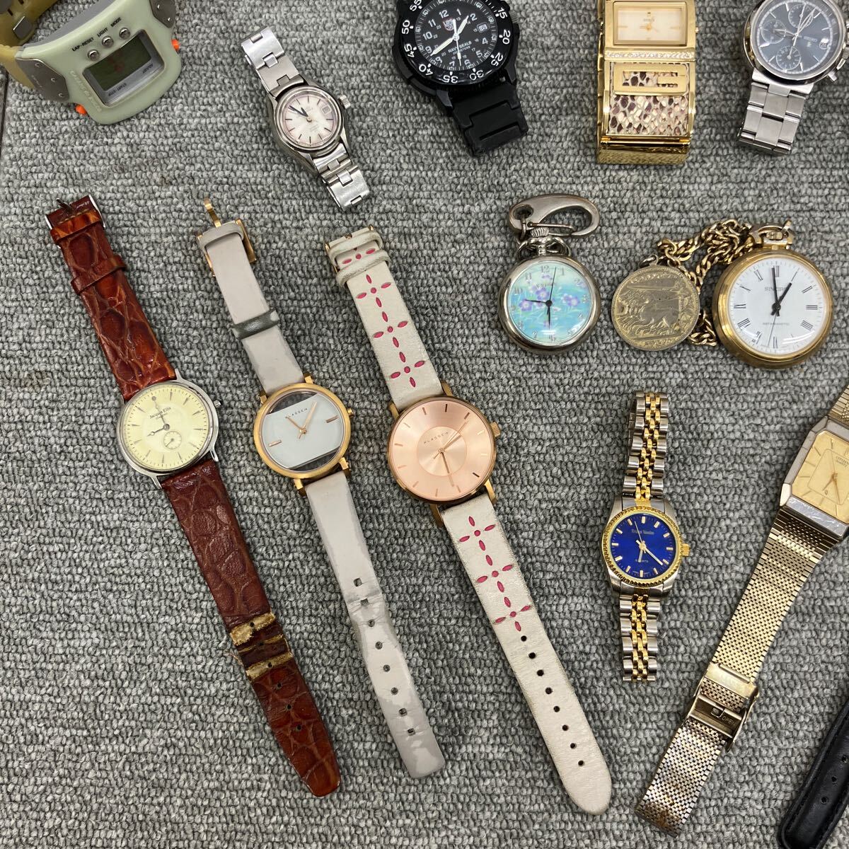 ♪【売り切り】ブランド時計大量まとめセット！CASIO カシオ SEIKO セイコー CITIZEN シチズン NIXON ニクソン GUESS ゲス etc..._画像5