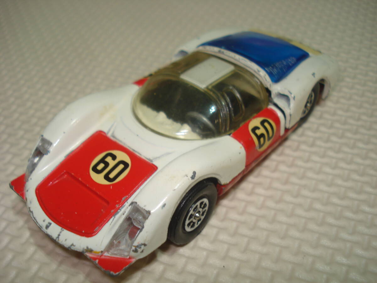  Corgi 1/46 Porsche Carrera 6 red / white driver`s seat panel removed possible possibility box less . present condition goods details unknown used * junk treatment .