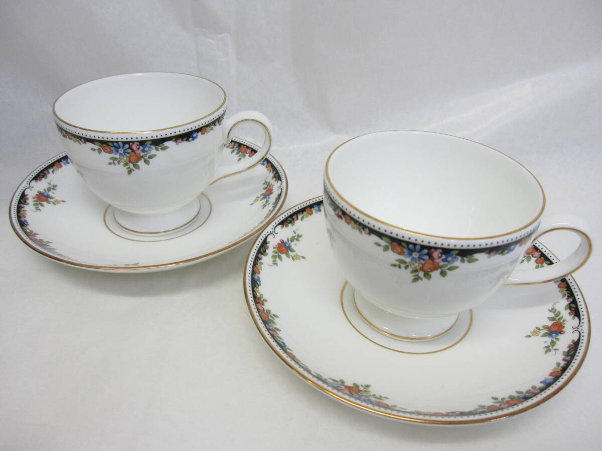 ☆WEDGWOOD/ウェッジウッド OSBORNE、オズボーン カップ＆ソーサー 2客セット 自宅展示品☆の画像2