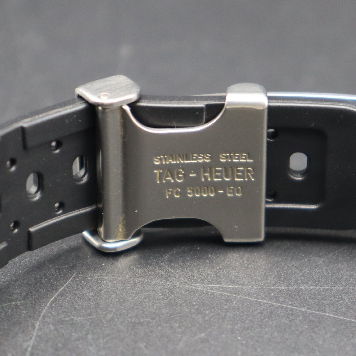 OH済 TAG HEUER タグホイヤー セルシリーズ 200M防水 WI2210 白文字盤 自動巻 デイト 新品ラバーベルト&純正バックル メンズ腕時計_画像6