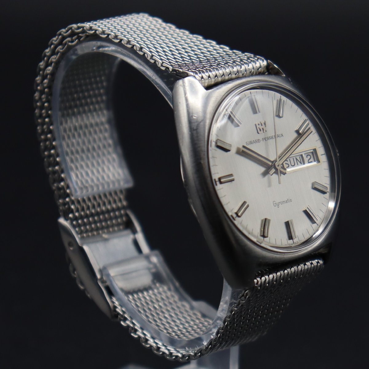 OH済 GIRARD-PERREGAUX GYROMATIC ジラールペルゴ ジャイロマチック 自動巻 スイス製 デイデイト アンティーク 純正尾錠 メンズ腕時計の画像4