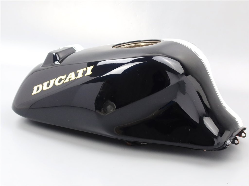 ♪DUCATI/400SS 純正 ペイント済み ガソリンタンク/燃料タンク ジャンク (D0313A16)_画像2