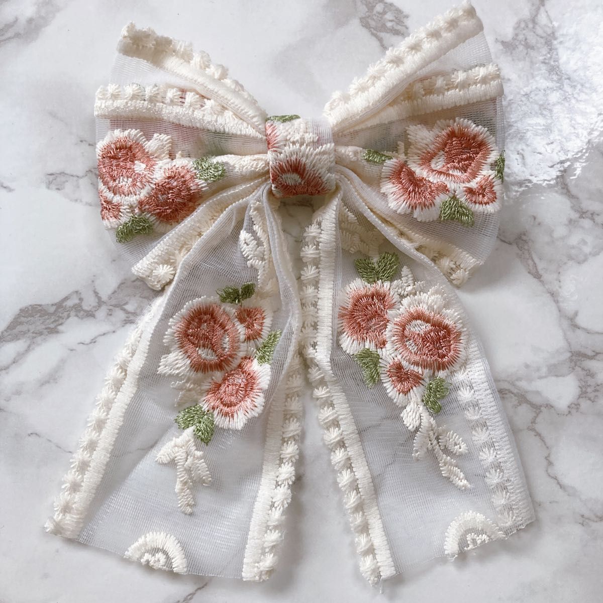 レースリボン 刺繍 花柄 フラワー バレッタ りぼん ヘア レースリボン 刺繍 花柄 フラワー バレッタ りぼん ヘア
