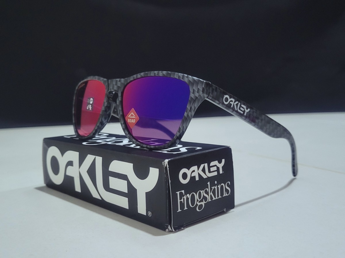 正規品 新品 OAKLEY FROGSKINS XS オークリー フロッグスキン PRIZM ROAD プリズム ロード CARBON FIBER カーボン ファイバー サングラス