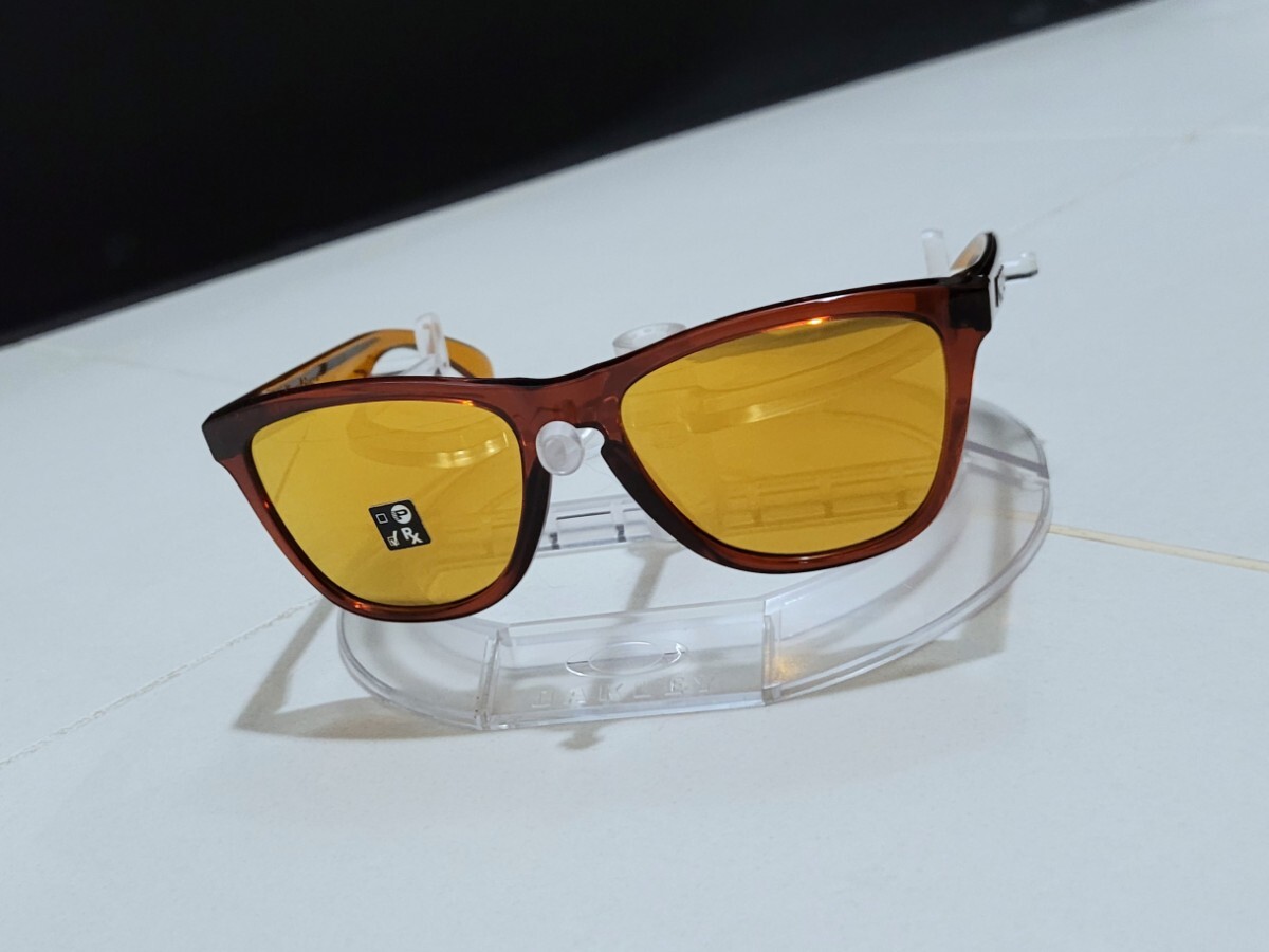 正規品 新品 偏光レンズ付き OAKLEY FROGSKINS オークリー フロッグスキン 24K Polarized ポラライズド Moto Collection サングラス