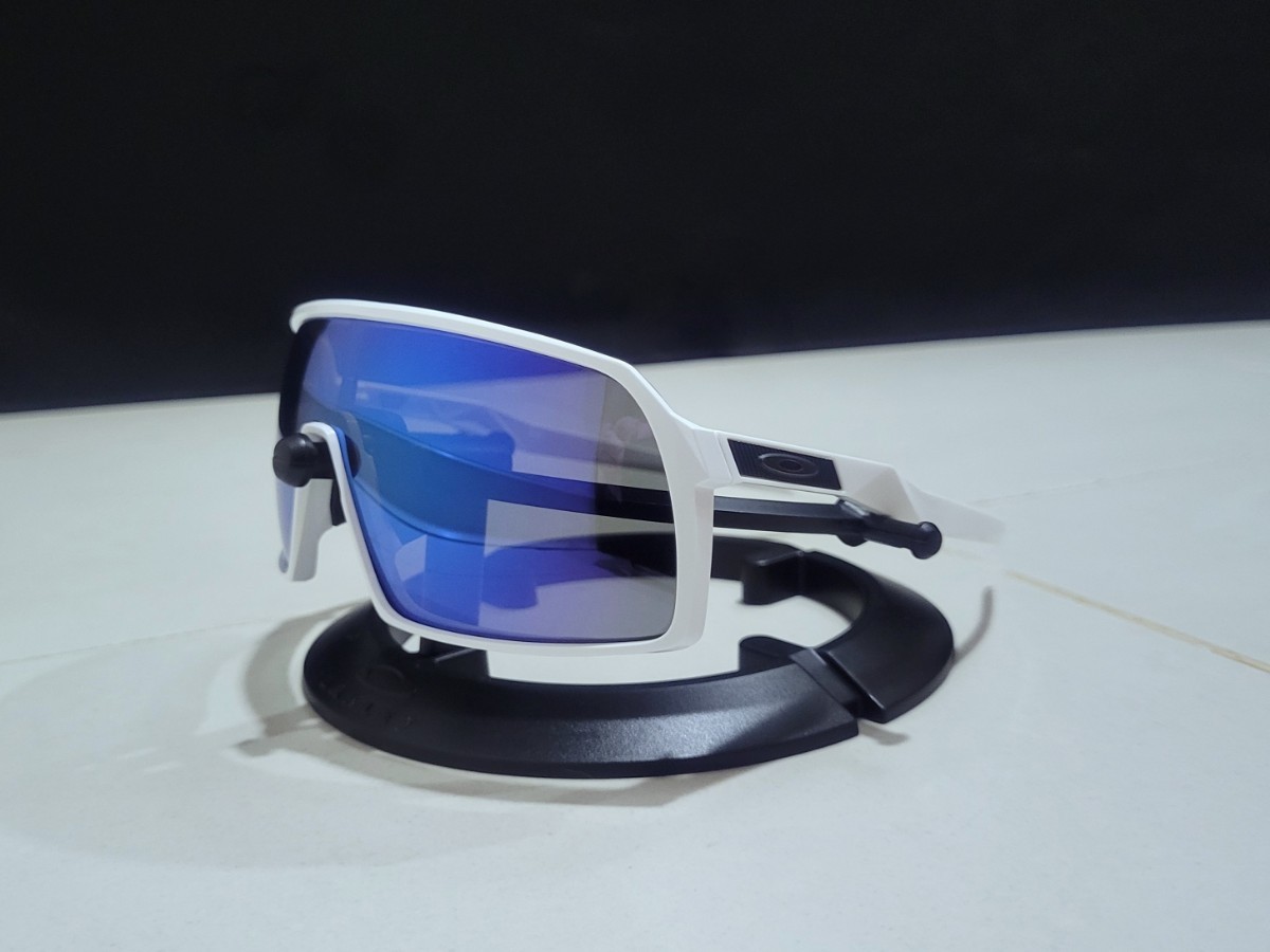 正規品 新品 偏光レンズ2枚付き OAKLEY SUTRO オークリー スートロ Blue Black Polarized ブルー ブラック ポラライズド ストロ サングラス