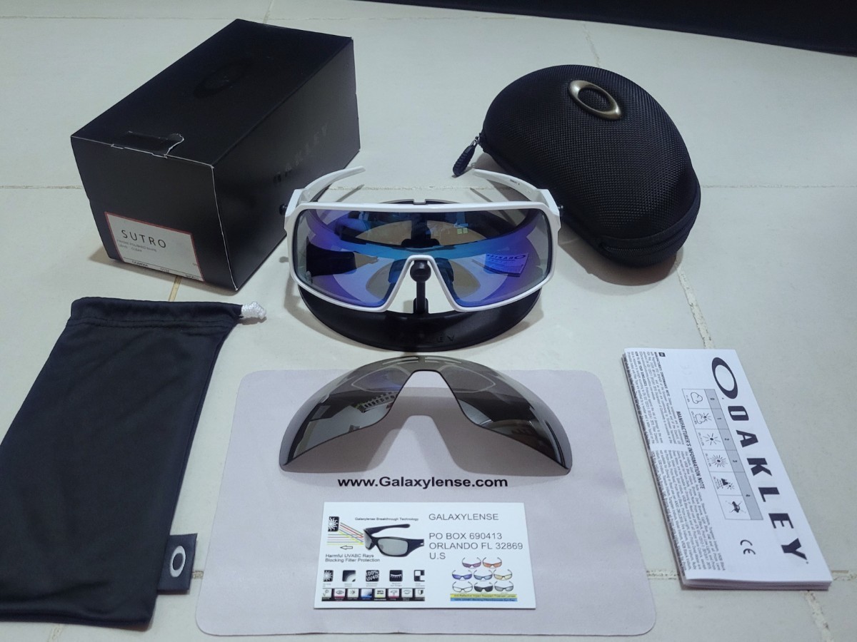 正規品 新品 偏光レンズ2枚付き OAKLEY SUTRO オークリー 正規品 新品 偏光レンズ2枚付き OAKLEY SUTRO オークリー