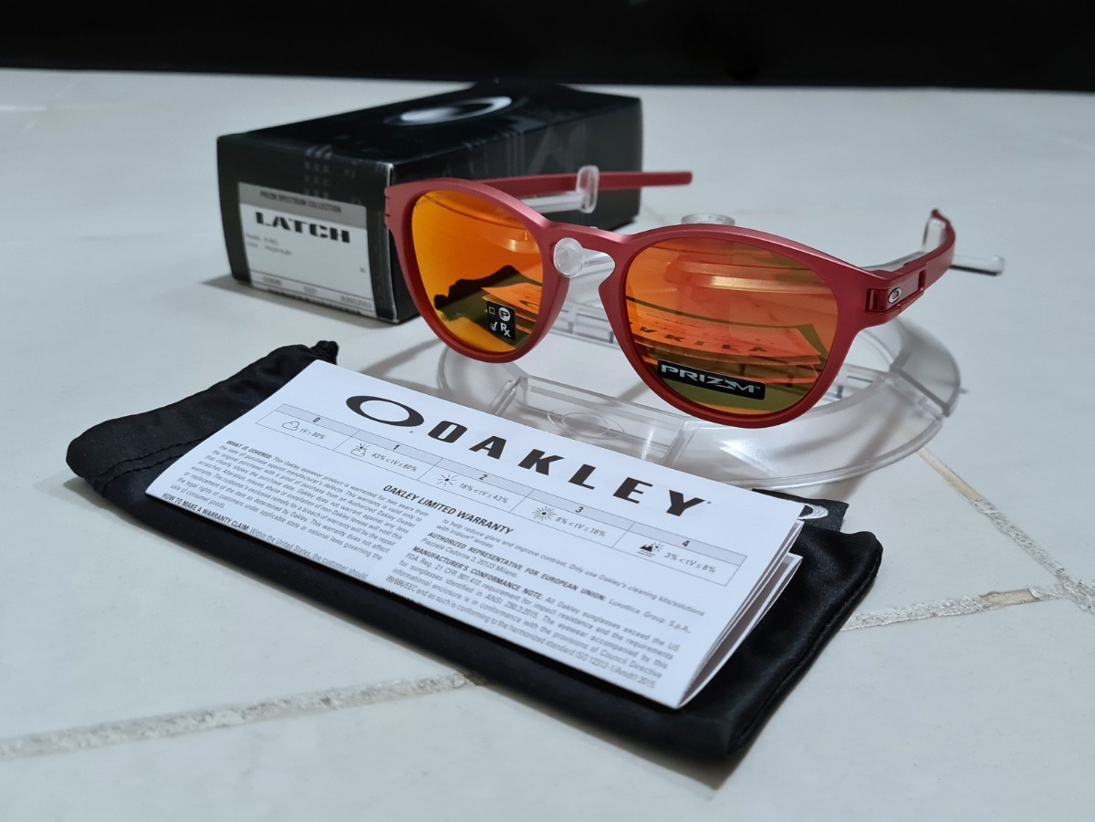 正規品 新品 OAKLEY LATCH オークリー ラッチ PRIZM RUBY プリズム ルビー SPECTRUM COLLECTION スペクトラム サングラス OO9265-2553