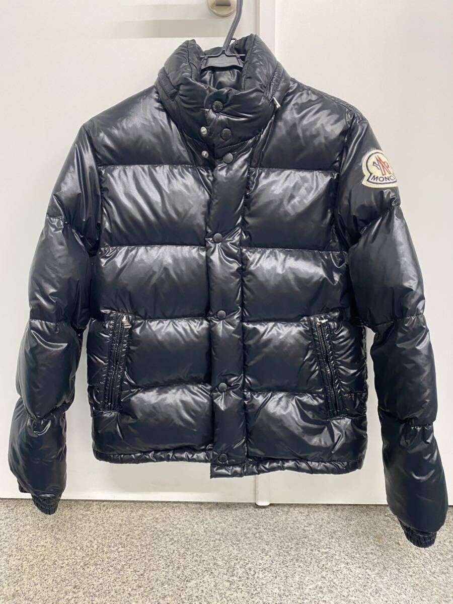 1円〜 MONCLER モンクレール ダウンジャケット ブラック Bワンポイント袖ビッグロゴワッペン EVERESTエベレストの画像1