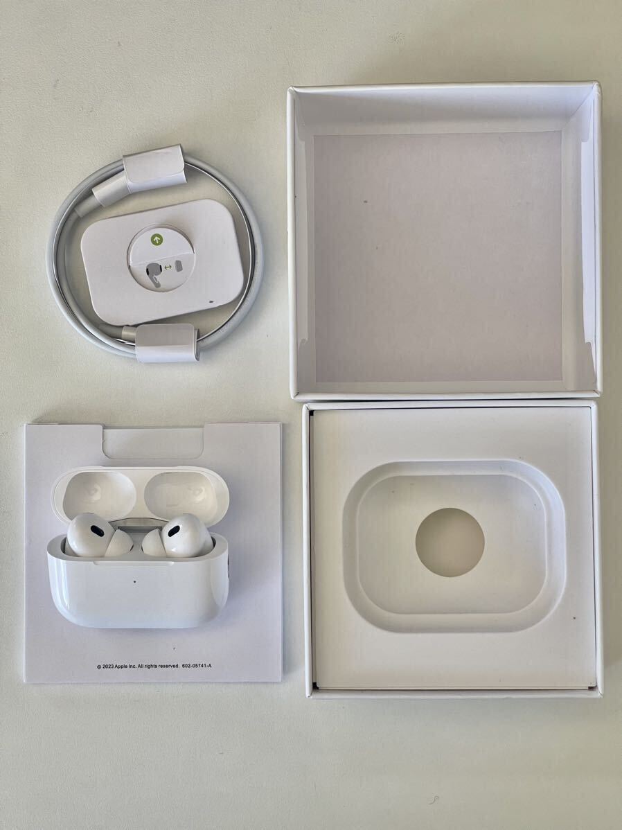 Apple AirPods Pro 第2世代 MQD83J/A 【美品】　すぐ発送可能_画像1