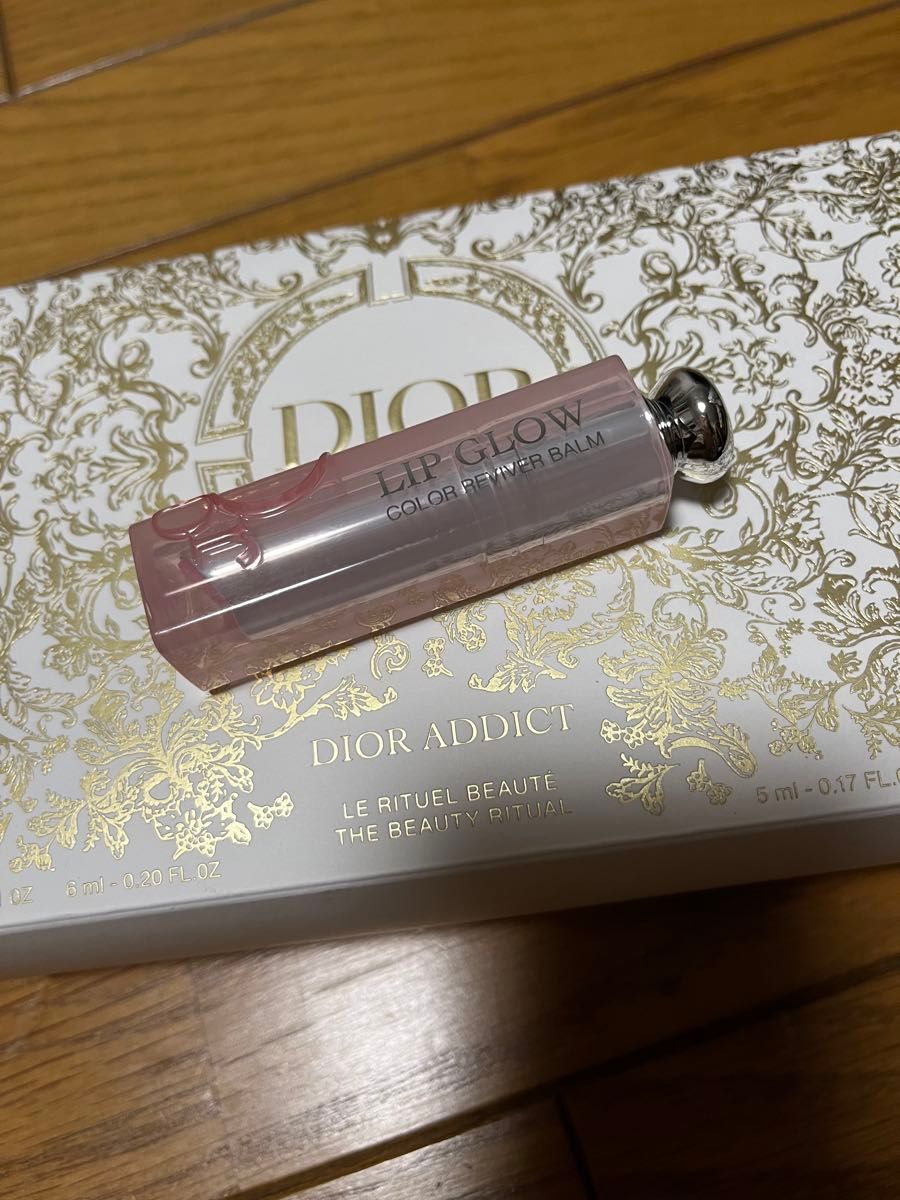 Dior アディクト リップ マキシマイザー 001 ピンク
