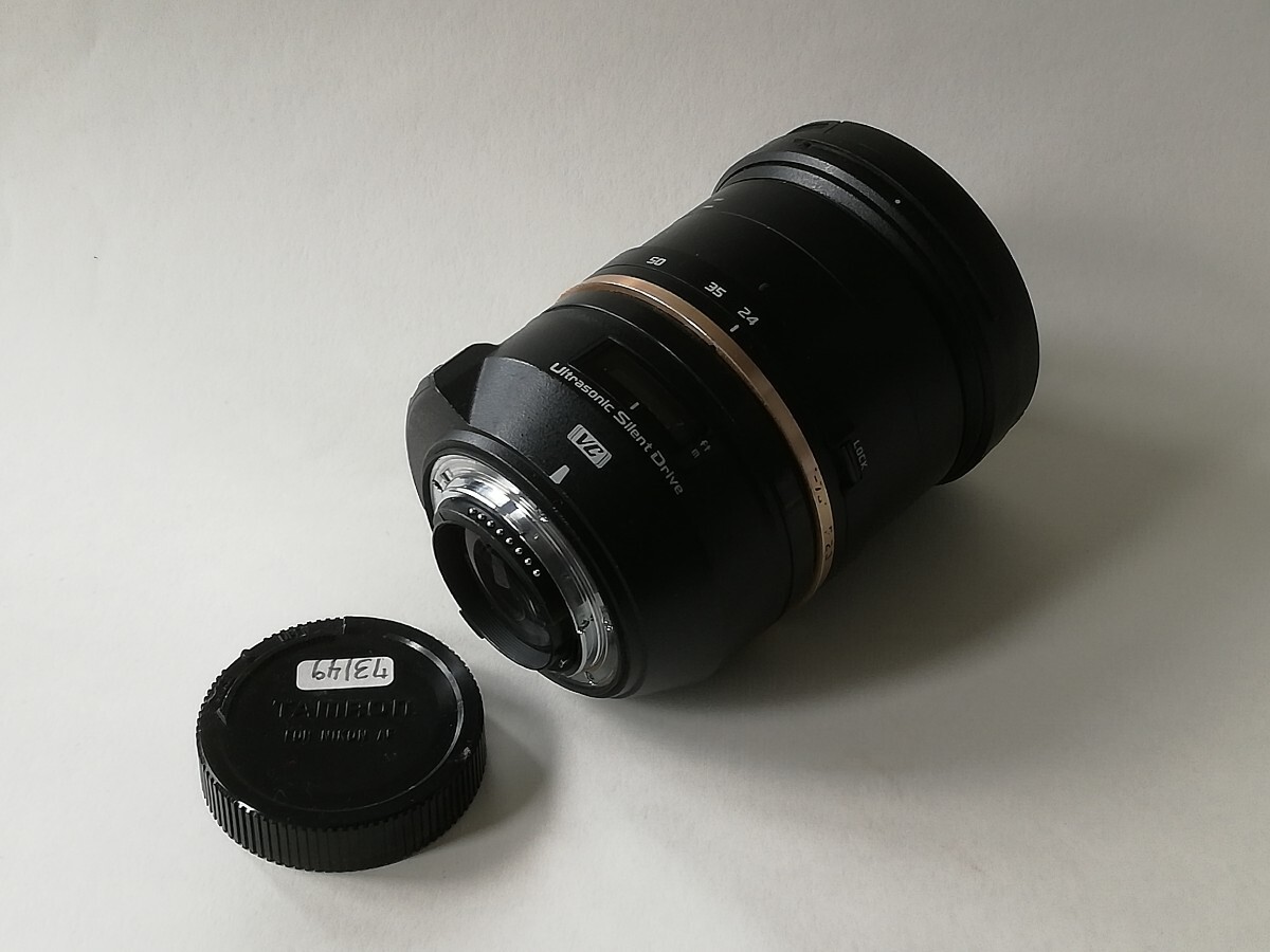 貴重！タムロン　SP 24-70mm F/2.8 Di VC USD　中古実用品　美しいボケ味！　(ニコンマウント)_画像7