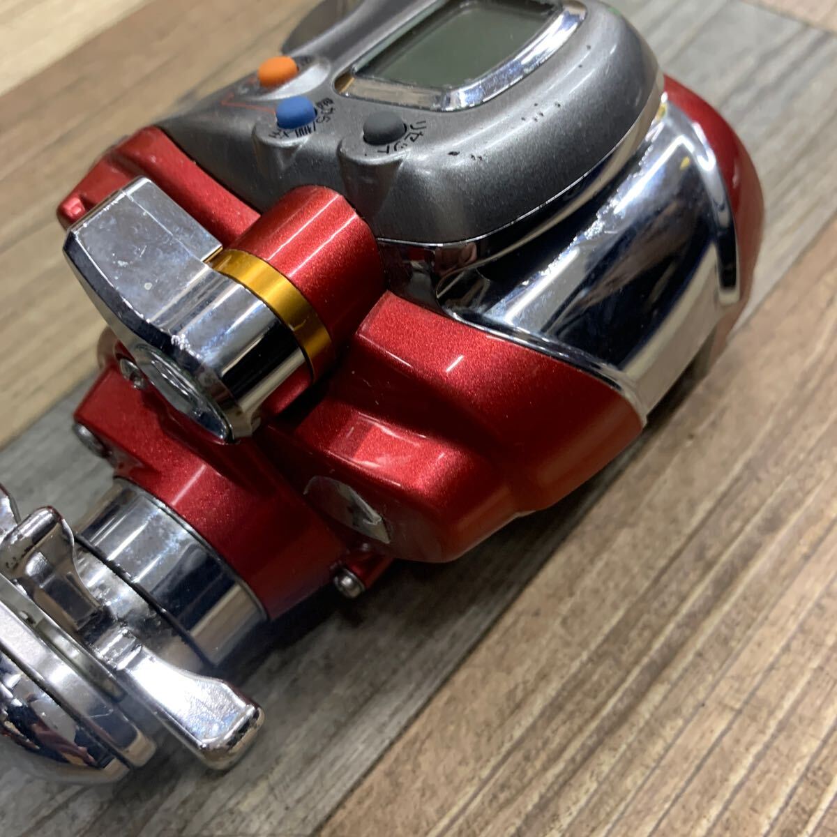 中古品 DAIWA ダイワ SEABORG シーボーグ 300FB 電動リール_画像4