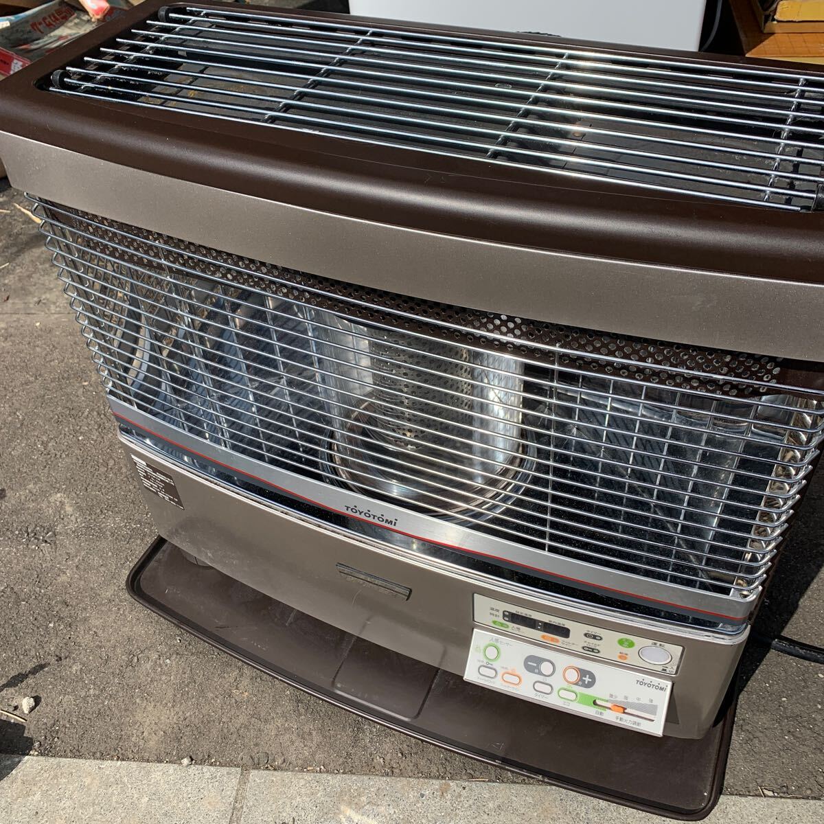 Yahoo!オークション - 動作品 TOYOTOMI トヨトミ 密閉式石油 Yahoo!オークション - 動作品 TOYOTOMI トヨトミ 密閉式石油