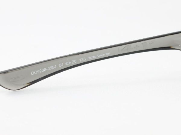 OAKLEY オークリー OO9238-0554 FIVES SQUARED ファイブススクエアード スポーツサングラス グレースモーク グローバルフィッティング_画像5