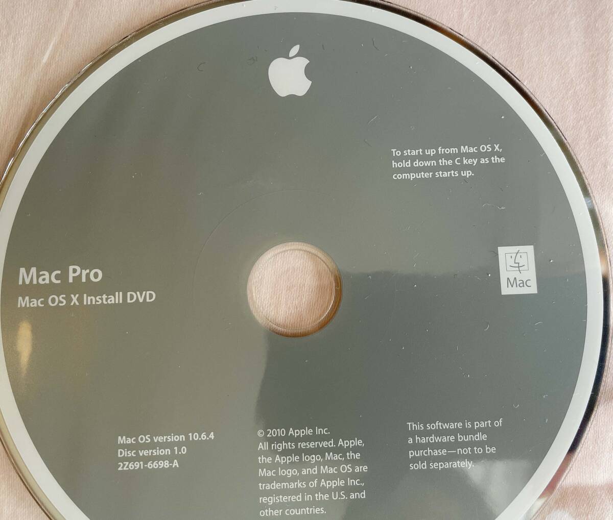 【美品】Mac OS X 10.6.4 & Applications Install DVD & PCリサイクルシールなど【各種ドキュメント付き】の画像3