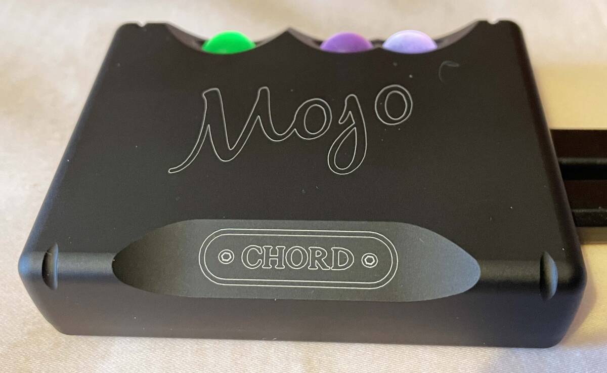 【美品】 Chord Mojo USB DAC搭載ポータブルヘッドホンアンプ 【バッテリー使用不可】_画像3
