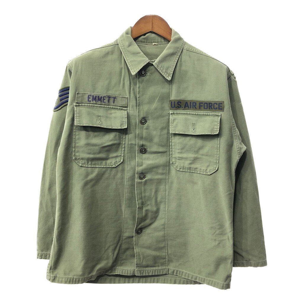 60年代 米軍実物 U.S.AIRFORCE OG 107 コットンサテンシャツ ジャケット ヴィンテージ ミリタリー カーキ (メンズ L相当) 中古 古着 Q1644_画像1
