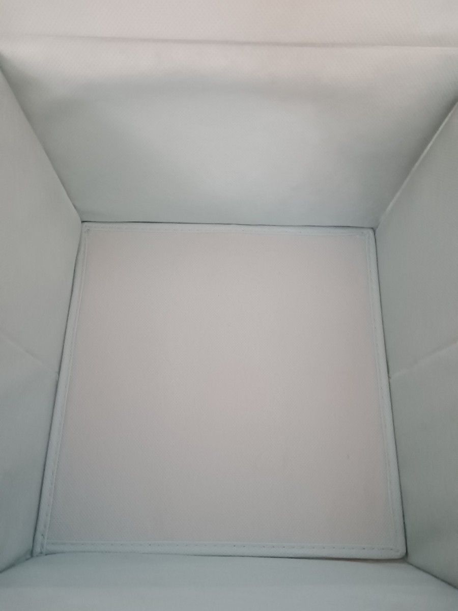 不織布　花柄　収納ケース　折りたたみ　収納ボックス　収納BOX　小物入れ　ボックス　27×27cm